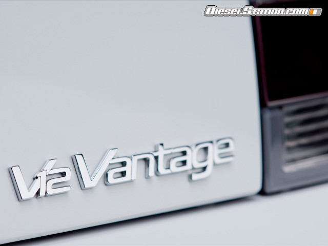 Aston Martin V12 Vantage Roadster 2013 Picture #36 Aston Martin V12 Vantage Roadster 2013 Picture #36